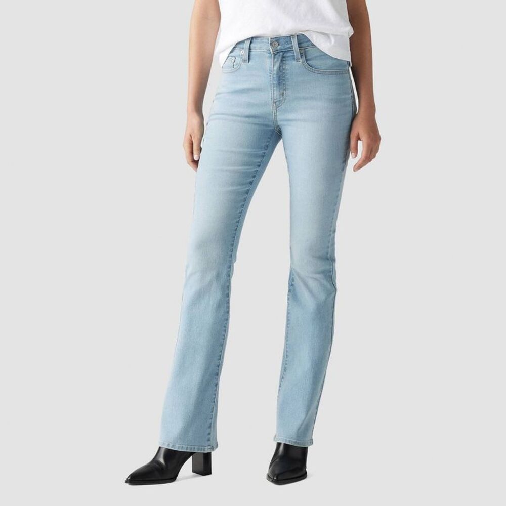 Levi's Women's High-Rise Bootcut Jeans - Eternal Indigo Light 29